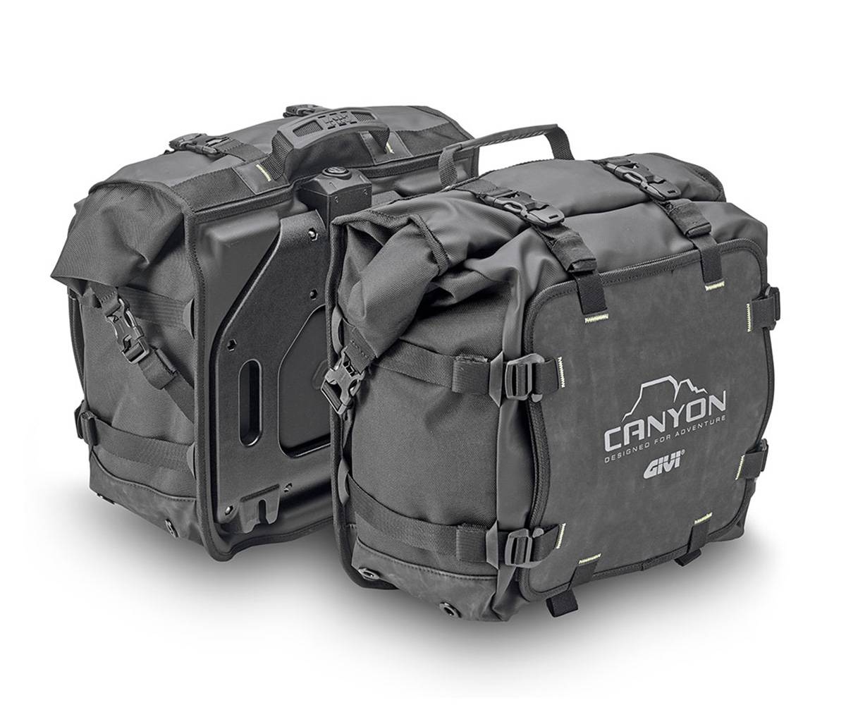 Givi Coppia Borse Laterali Canyon 25lt + Kit Fissaggio Ktm 1290 Super Adventure R 2021 > 2024 - 1